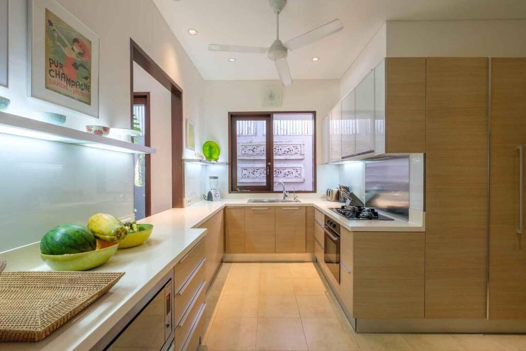 Kejora Beachfront Estate Sanur -Stunning Villa Eleven Εξωτερικό φωτογραφία