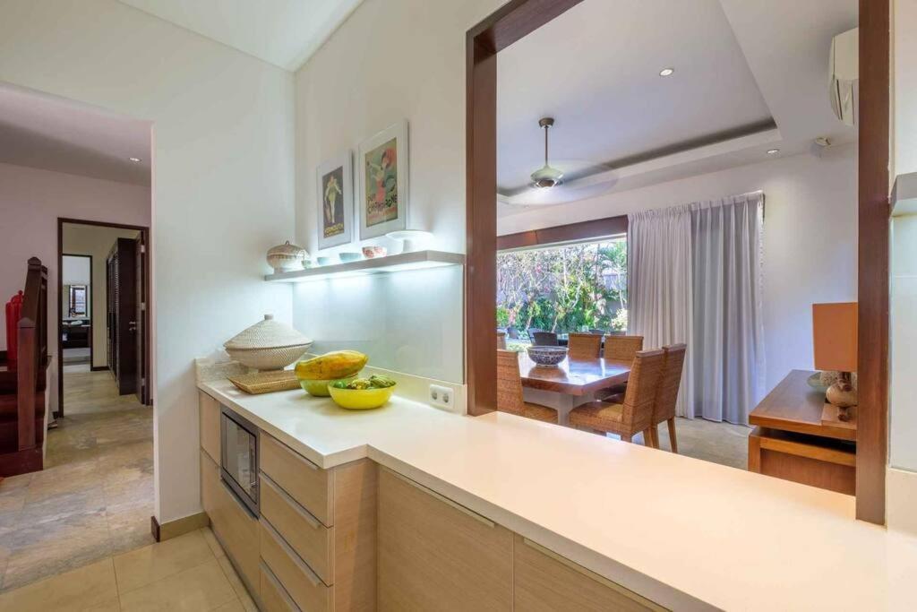 Kejora Beachfront Estate Sanur -Stunning Villa Eleven Εξωτερικό φωτογραφία
