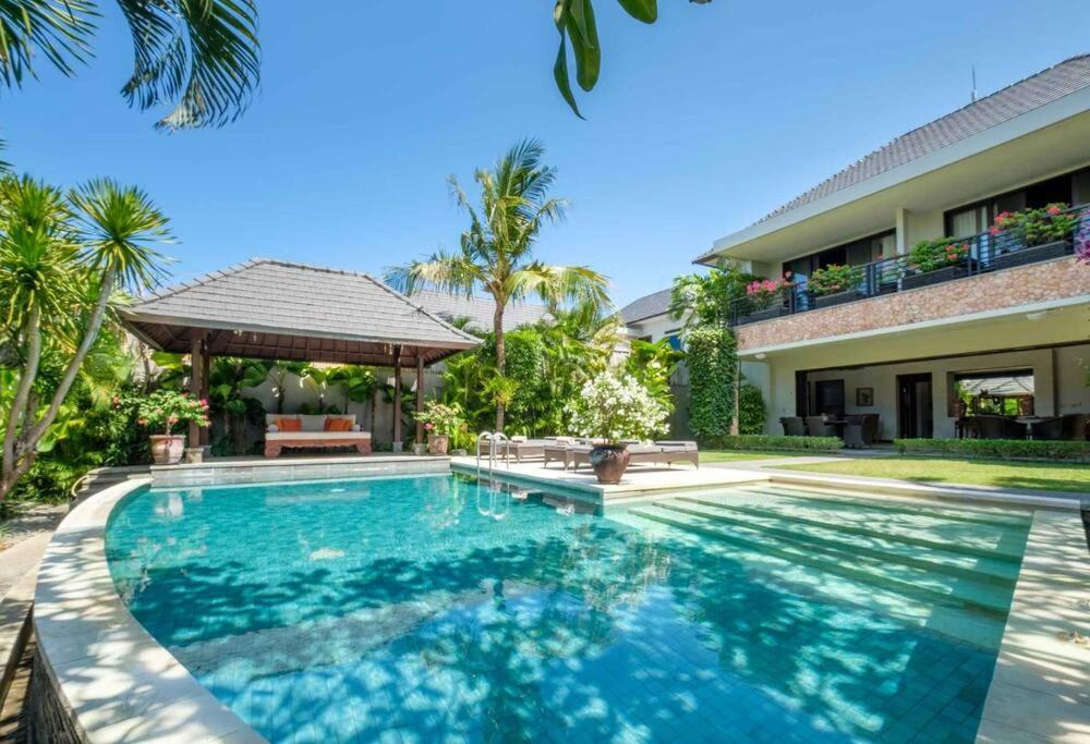 Kejora Beachfront Estate Sanur -Stunning Villa Eleven Εξωτερικό φωτογραφία